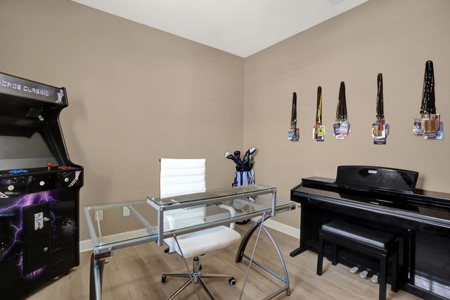 8523 WOODLAND ROSE CIR N, Memphis, TN 38016