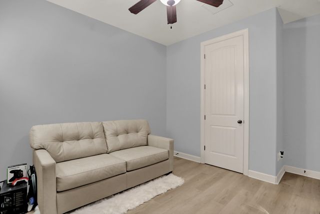 8523 WOODLAND ROSE CIR N, Memphis, TN 38016