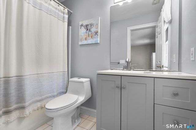 9 Partridge Landing, Glastonbury, CT 06033