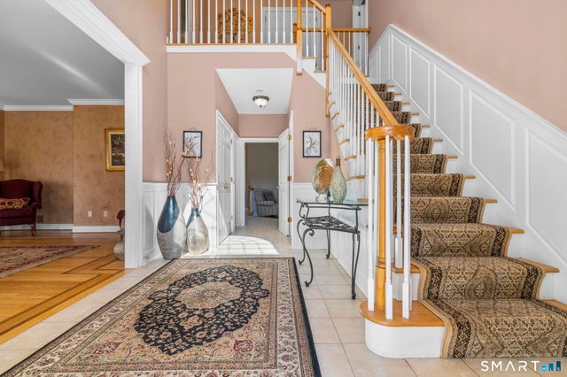 9 Partridge Landing, Glastonbury, CT 06033