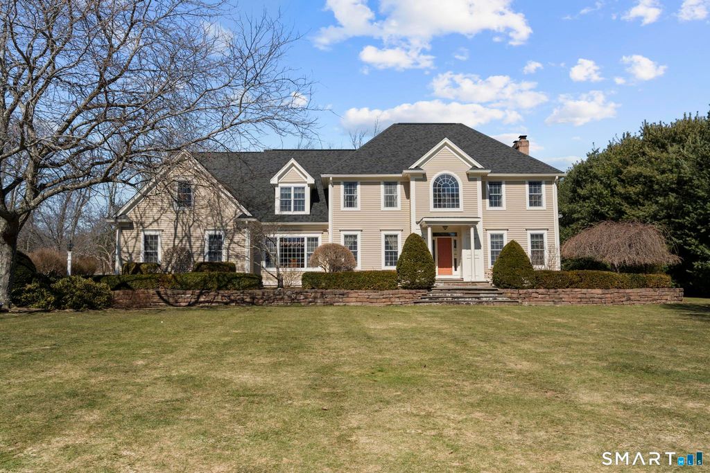 9 Partridge Landing, Glastonbury, CT 06033