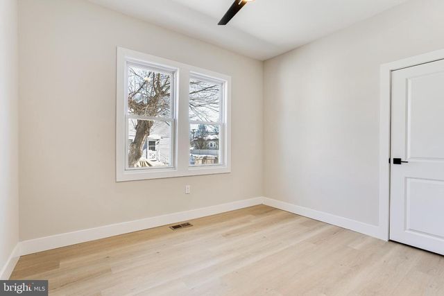 1337 LINCOLN AVE, West Deptford Twp, NJ 08096