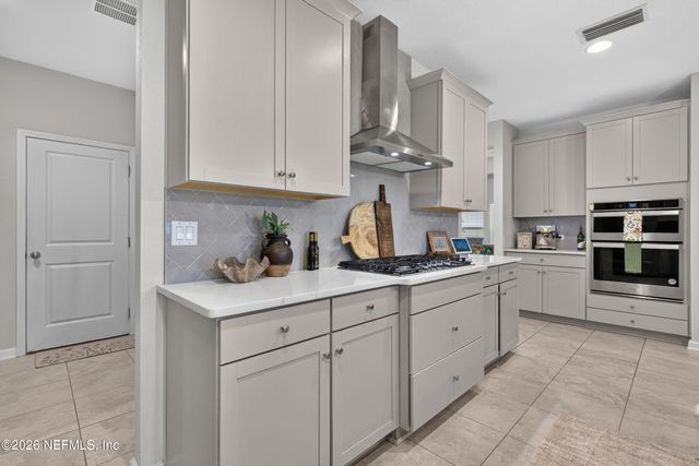281 MARQUESA Circle, Jacksonville, FL 32259