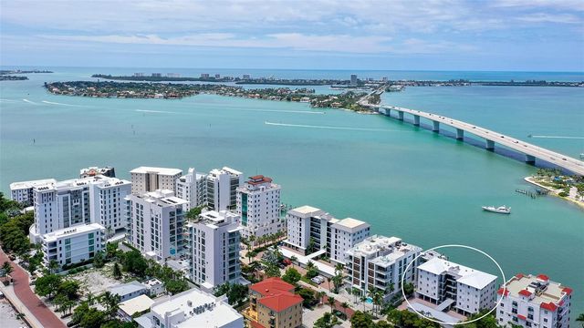 174 GOLDEN GATE POINT 22, Sarasota, FL 34236
