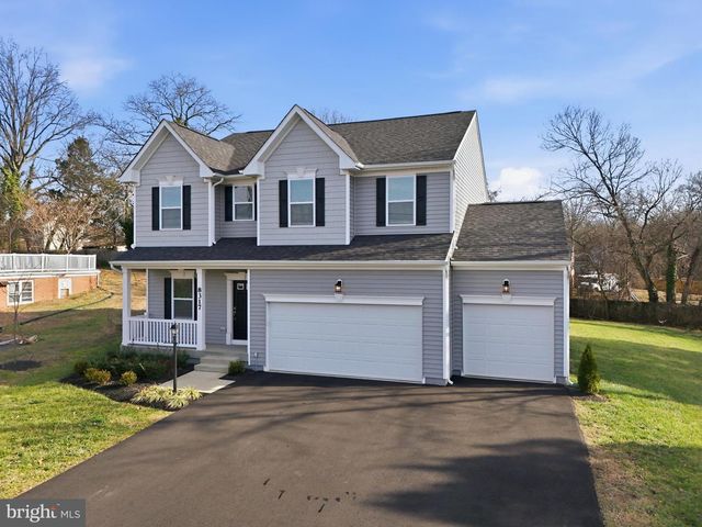 8317 SUNSET DR, Manassas, VA 20110