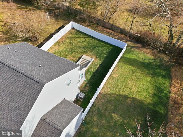 8317 SUNSET DR, Manassas, VA 20110