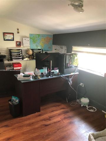 2231 SW 57th Ct, Miami, FL 33155