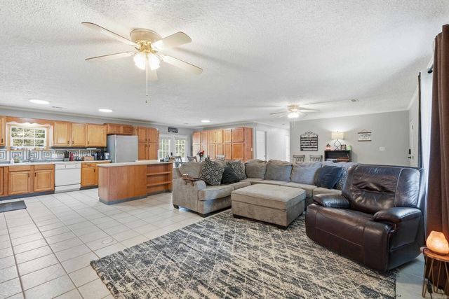 58 Justin Drive, Greenbrier, AR 72058