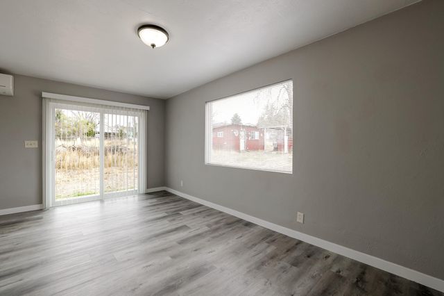 511 SW Fairgounds Road, Madras, OR 97741