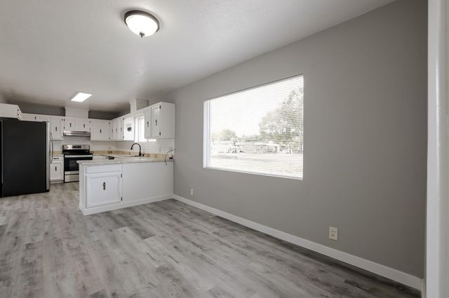 511 SW Fairgounds Road, Madras, OR 97741