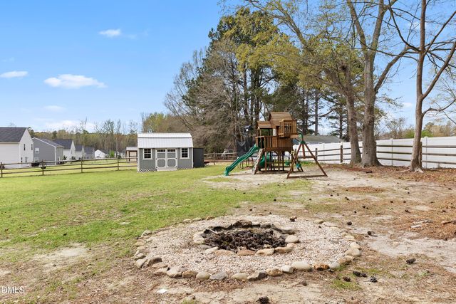 400 Century Lane, Cameron, NC 28326