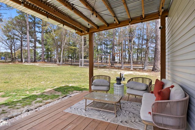 400 Century Lane, Cameron, NC 28326