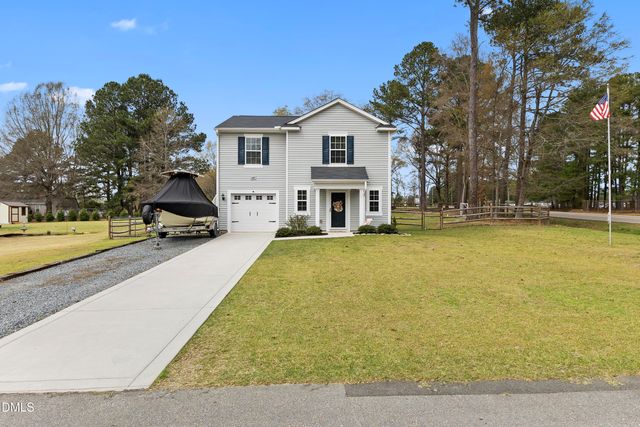 400 Century Lane, Cameron, NC 28326