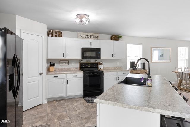 400 Century Lane, Cameron, NC 28326