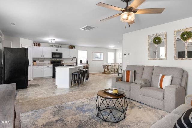 400 Century Lane, Cameron, NC 28326