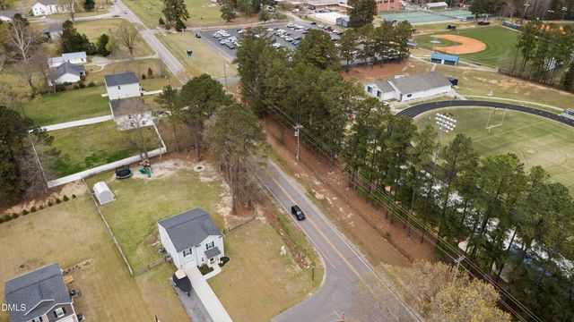 400 Century Lane, Cameron, NC 28326