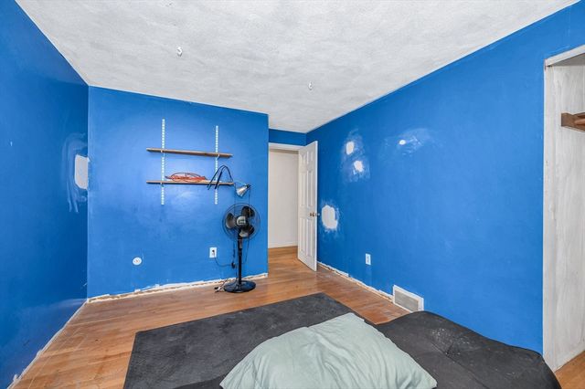 3 San Mateo Dr, Chelmsford, MA 01824