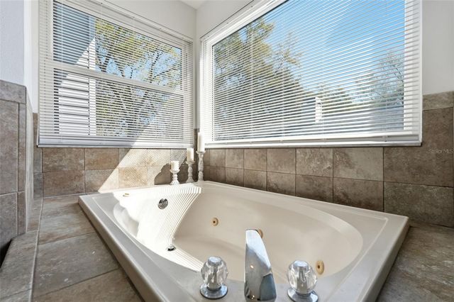 3277 MONTROSE CIRCLE, Palm Harbor, FL 34684