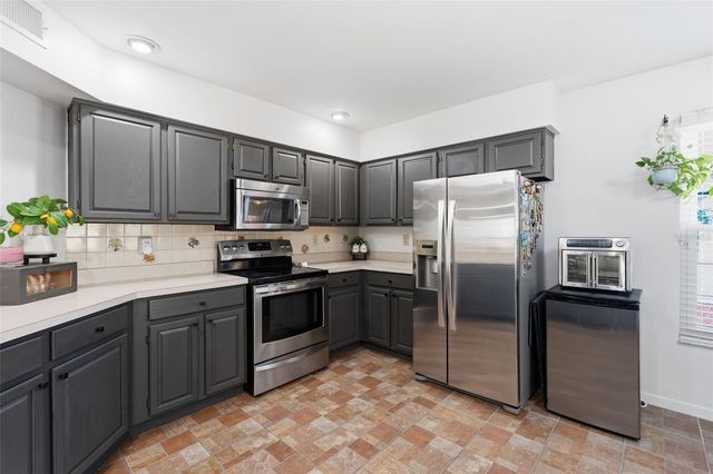 3277 MONTROSE CIRCLE, Palm Harbor, FL 34684