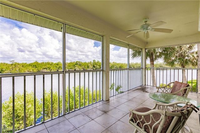1315 Mainsail DR 1115, Naples, FL 34114