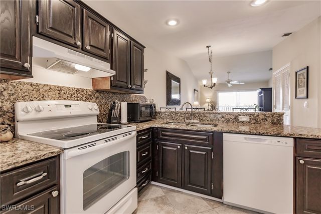 1315 Mainsail DR 1115, Naples, FL 34114