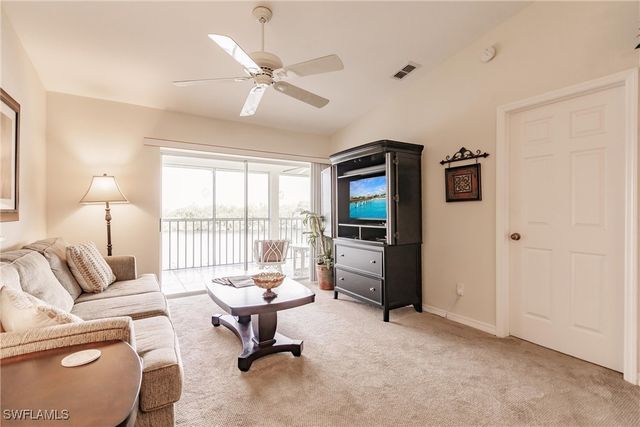 1315 Mainsail DR 1115, Naples, FL 34114