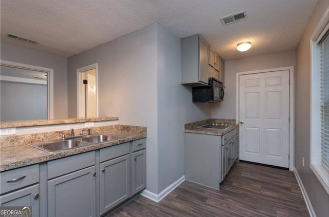 1814 Oak Branch Way, Loganville, GA 30052