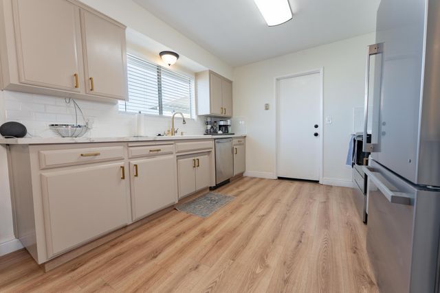 1955 N Westwood Street, Porterville, CA 93257