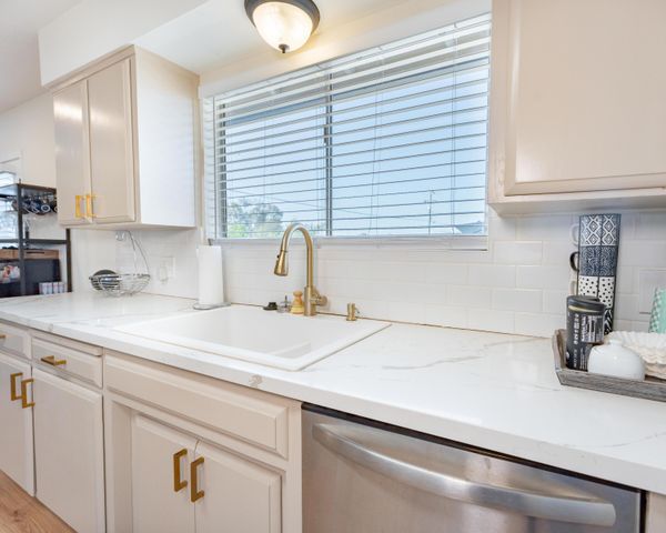 1955 N Westwood Street, Porterville, CA 93257