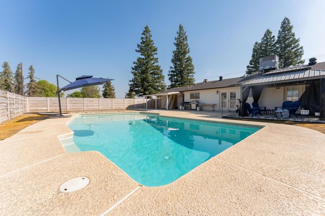 1955 N Westwood Street, Porterville, CA 93257