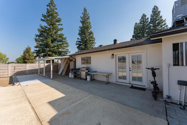 1955 N Westwood Street, Porterville, CA 93257