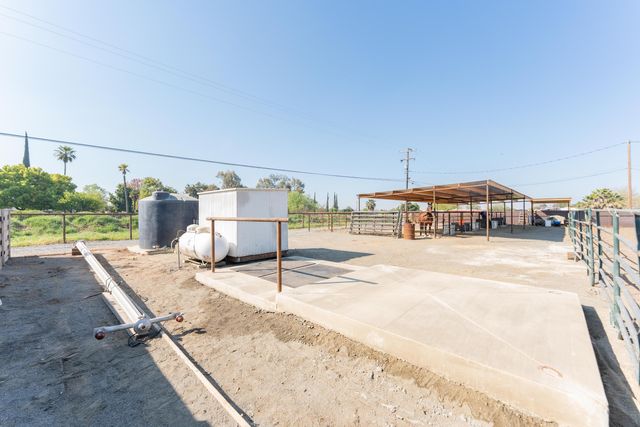 1955 N Westwood Street, Porterville, CA 93257