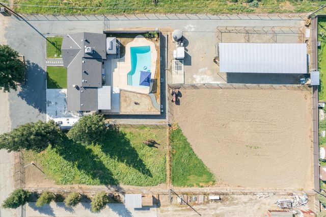 1955 N Westwood Street, Porterville, CA 93257