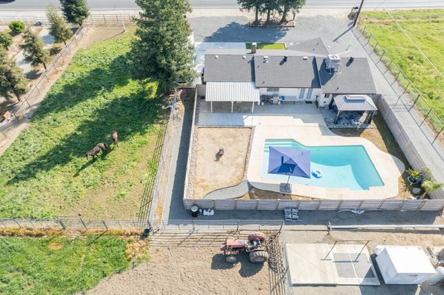 1955 N Westwood Street, Porterville, CA 93257