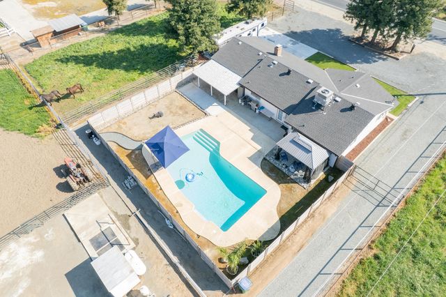 1955 N Westwood Street, Porterville, CA 93257