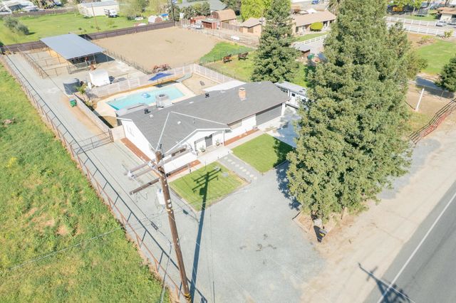 1955 N Westwood Street, Porterville, CA 93257