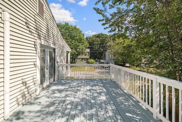 56 Winfield St, Norwood, MA 02062