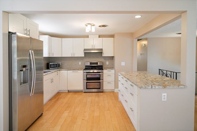 56 Winfield St, Norwood, MA 02062