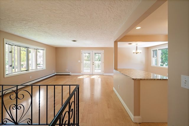 56 Winfield St, Norwood, MA 02062
