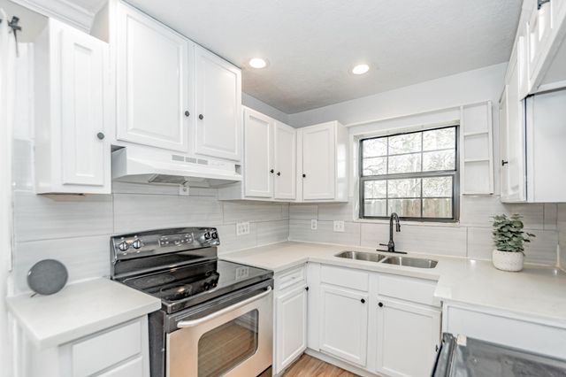 3002 Kirk Street, Houston, TX 77026