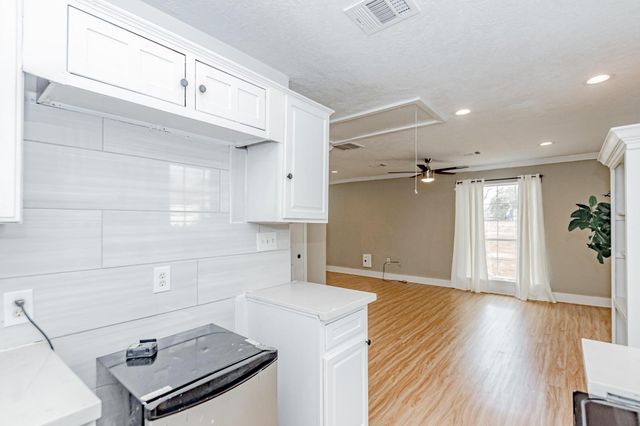 3002 Kirk Street, Houston, TX 77026