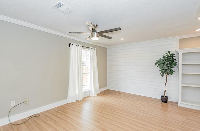 3002 Kirk Street, Houston, TX 77026