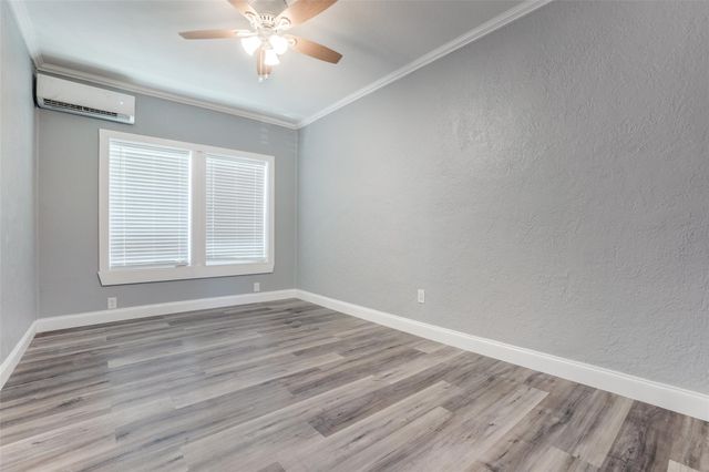 320 W Canty Street 2, Dallas, TX 75208