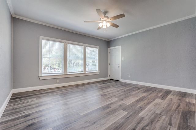 320 W Canty Street 2, Dallas, TX 75208