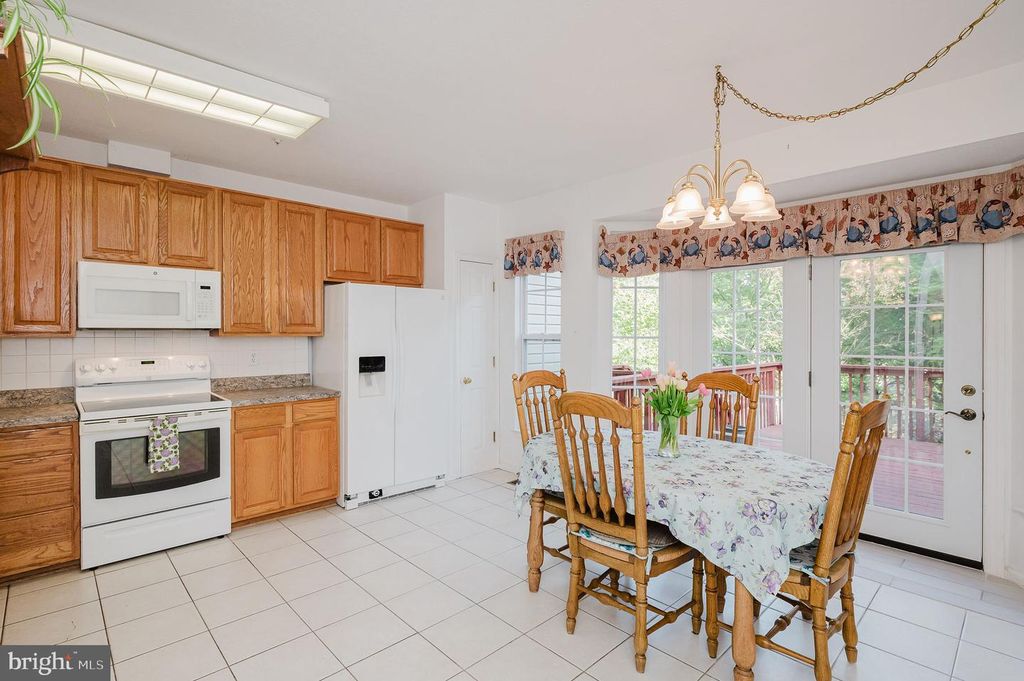 Image 9 of property listing at 293 SPENCER CIR, Forest Hill, MD 21050