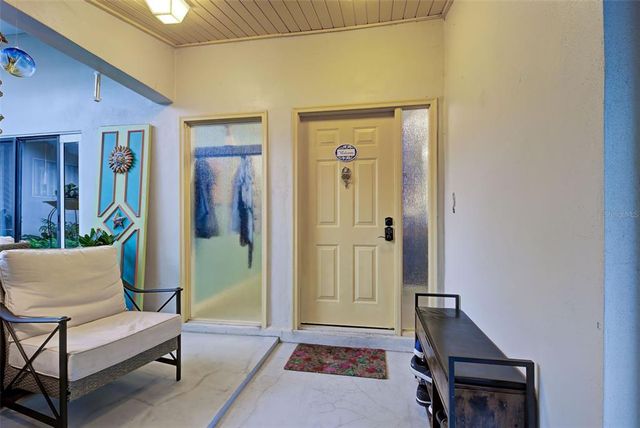 263 SOUTHAMPTON DRIVE 301, Venice, FL 34293