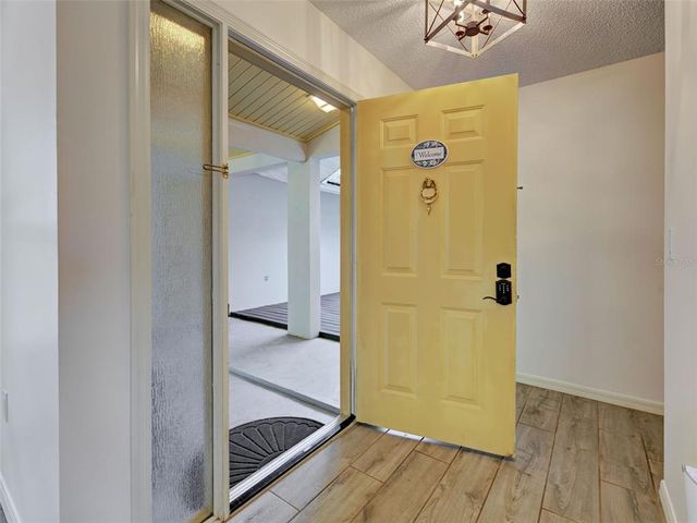 263 SOUTHAMPTON DRIVE 301, Venice, FL 34293