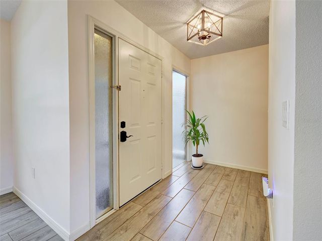 263 SOUTHAMPTON DRIVE 301, Venice, FL 34293