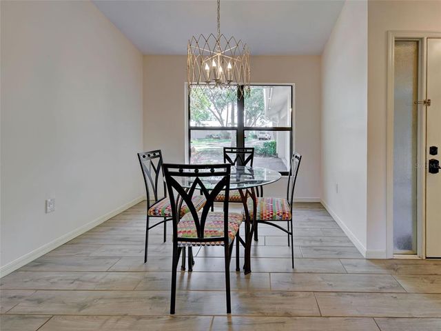 263 SOUTHAMPTON DRIVE 301, Venice, FL 34293