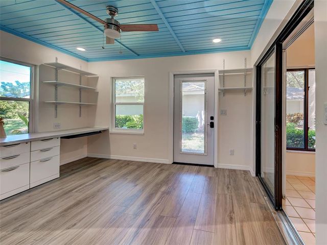 263 SOUTHAMPTON DRIVE 301, Venice, FL 34293